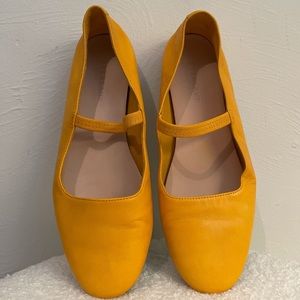 Everlane yellow leather ballet flats - new mint condition